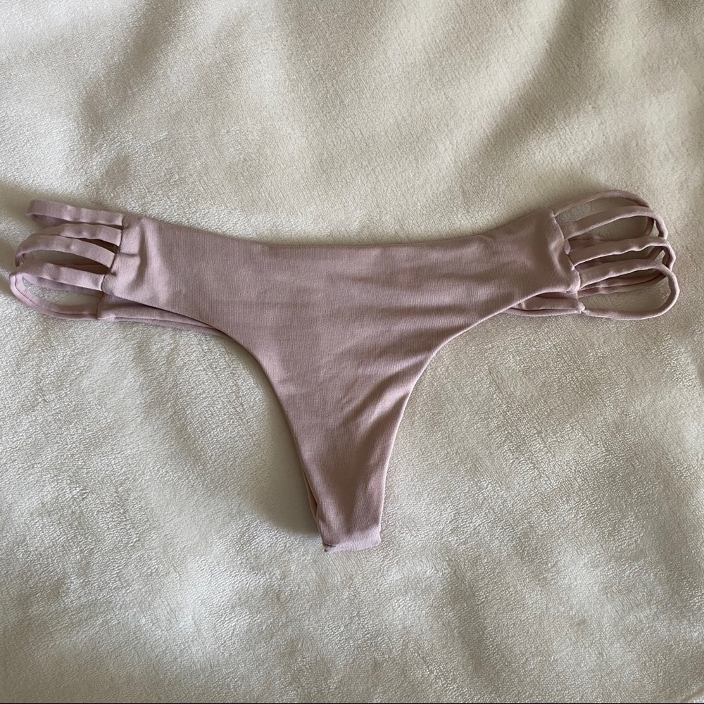 Midori Tavarua Bottoms